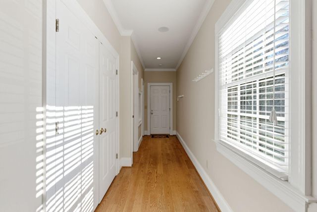 221 Holiday Road, Lexington, KY 40502