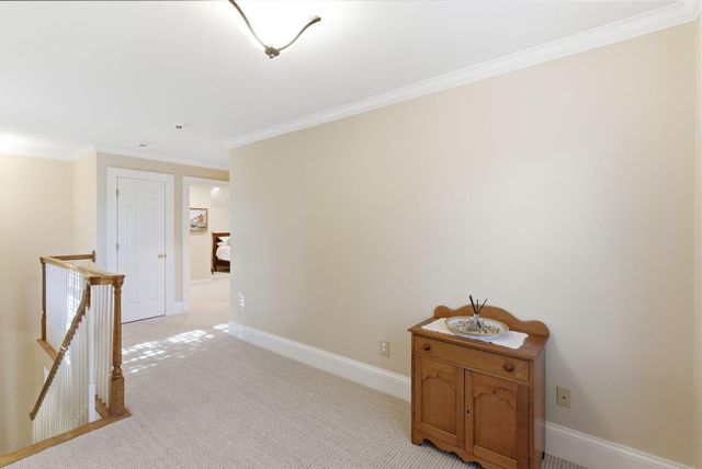 221 Holiday Road, Lexington, KY 40502