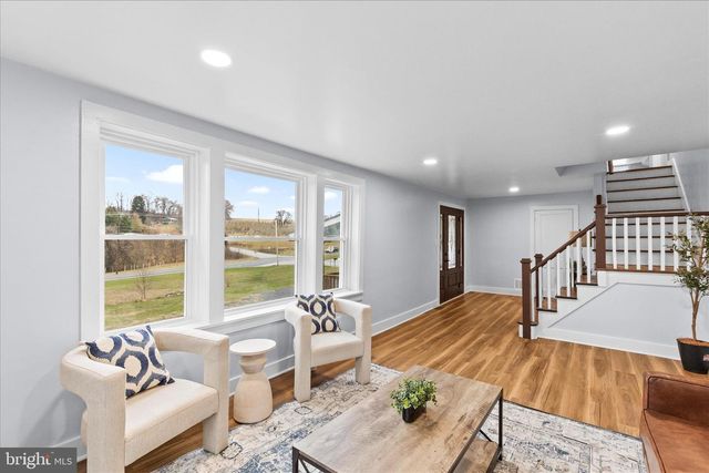 21 UPPER BERMUDIAN RD, Gardners, PA 17324