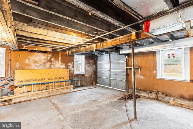 21 UPPER BERMUDIAN RD, Gardners, PA 17324