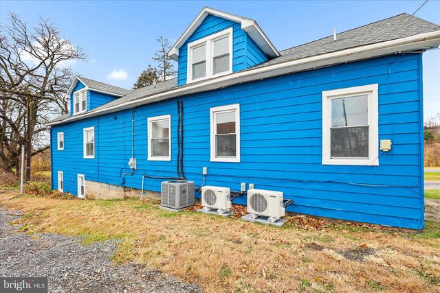 21 UPPER BERMUDIAN RD, Gardners, PA 17324