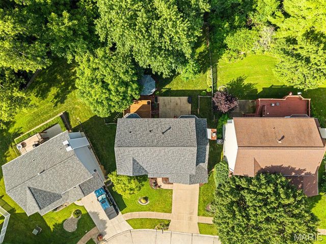 4345 Gemstone Circle, Mehlville, MO 63125