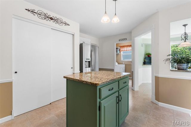 4345 Gemstone Circle, Mehlville, MO 63125