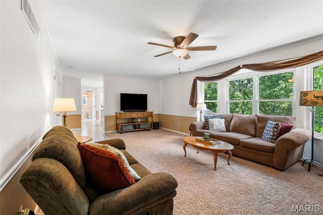 4345 Gemstone Circle, Mehlville, MO 63125