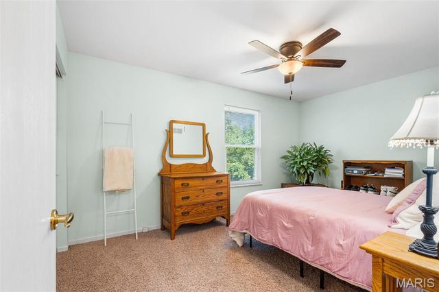 4345 Gemstone Circle, Mehlville, MO 63125