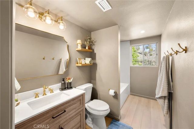 1113 N Grass Valley, Lake Arrowhead, CA 92352