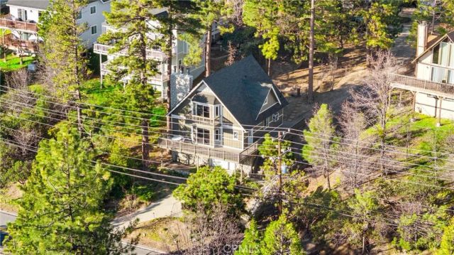 1113 N Grass Valley, Lake Arrowhead, CA 92352
