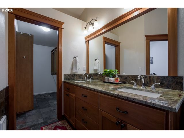 10507 Ne 45TH Ave, Vancouver, WA 98686