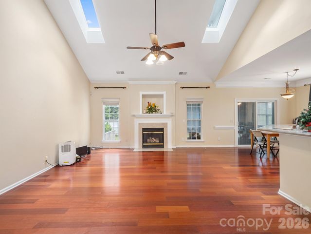9903 Southampton Commons Drive, Charlotte, NC 28277