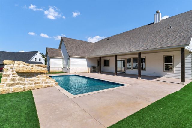 3710 DeCordova Ranch Road, Granbury, TX 76049