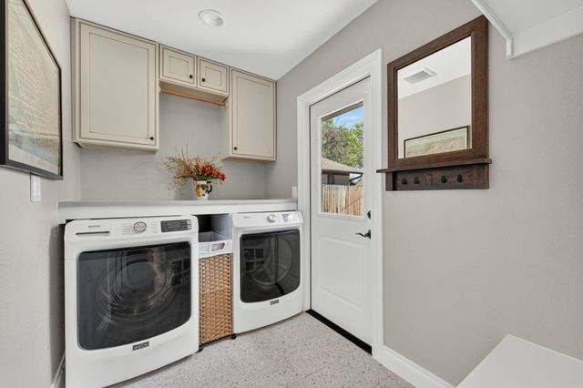 8611 Winding WALK, Austin, TX 78757