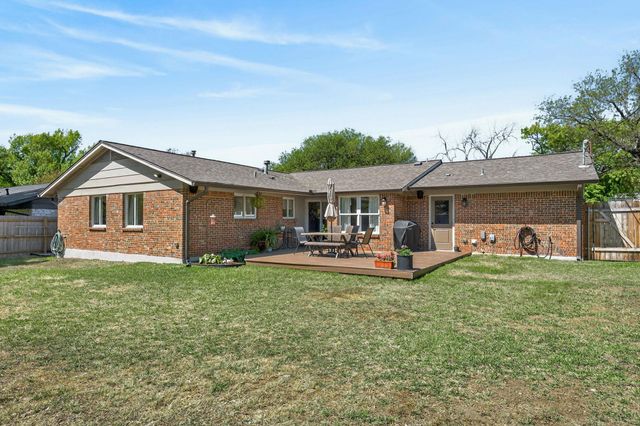 8611 Winding WALK, Austin, TX 78757