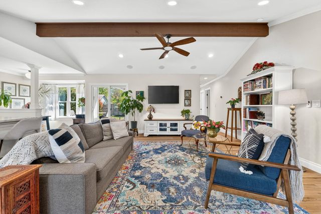 8611 Winding WALK, Austin, TX 78757