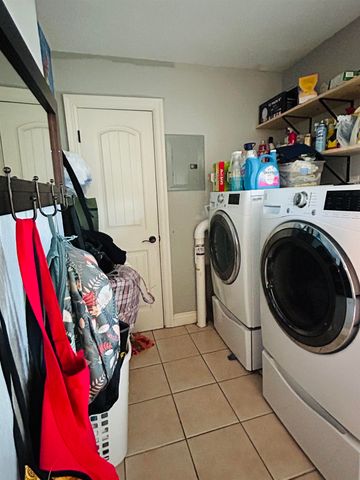 1222 W 29TH ST S, Wichita, KS 67217