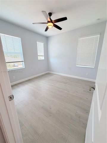 1344 Wandering Willow Way, Loxahatchee, FL 33470