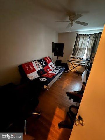 147 COVINGTON RD, Philadelphia, PA 19120