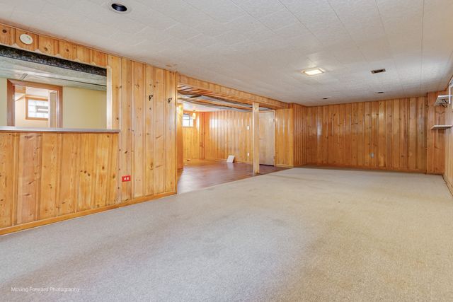 9520 S Kenton Avenue, Oak Lawn, IL 60453