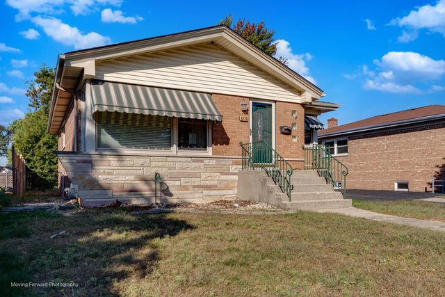 9520 S Kenton Avenue, Oak Lawn, IL 60453