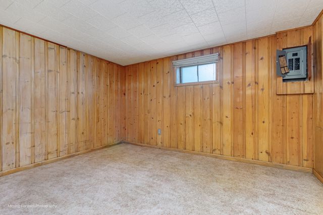 9520 S Kenton Avenue, Oak Lawn, IL 60453