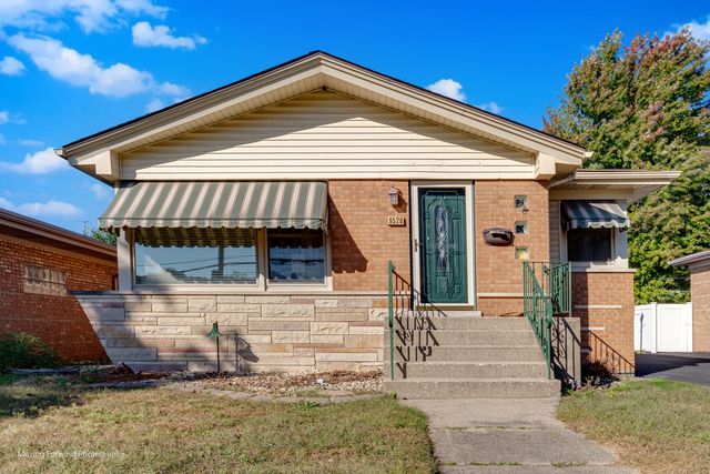 9520 S Kenton Avenue, Oak Lawn, IL 60453