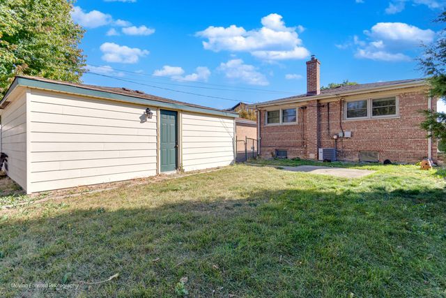 9520 S Kenton Avenue, Oak Lawn, IL 60453