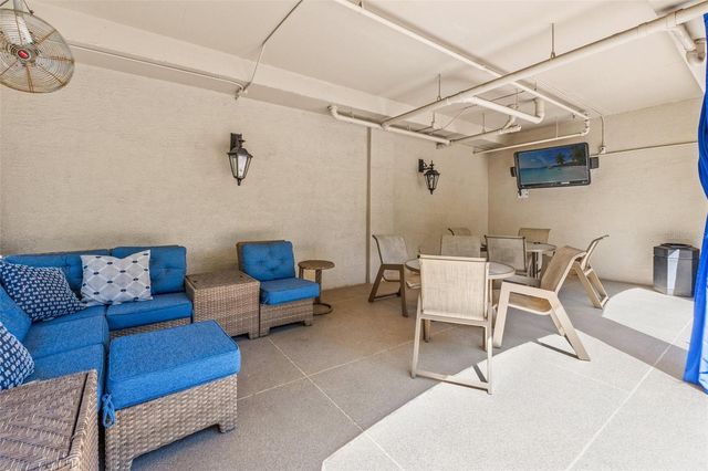 501 KNIGHTS RUN AVENUE 2111, Tampa, FL 33602