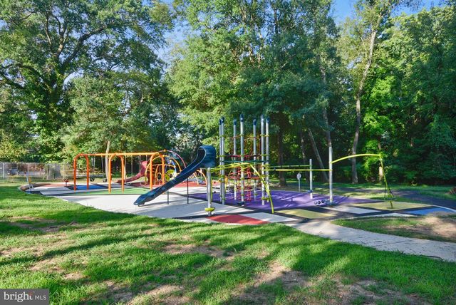 6908 BITTERNUT CT, Fort Washington, MD 20744