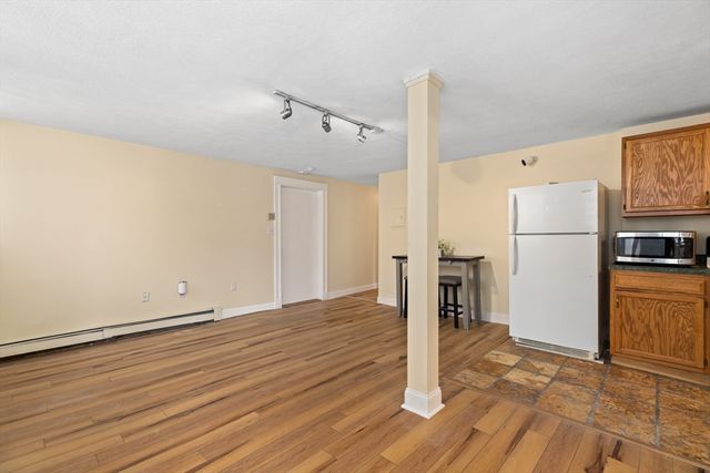 1645 Commonwealth Ave 17, Boston, MA 02135