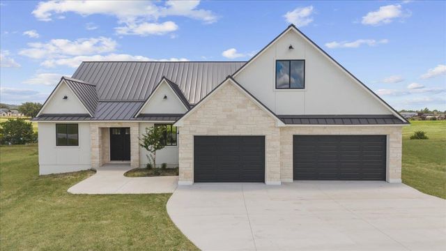 224 Sandia LOOP, Kingsland, TX 78639