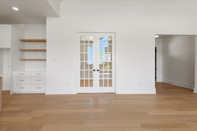 224 Sandia LOOP, Kingsland, TX 78639