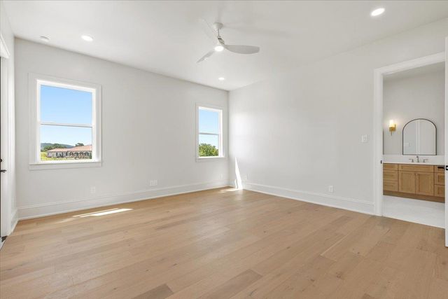 224 Sandia LOOP, Kingsland, TX 78639