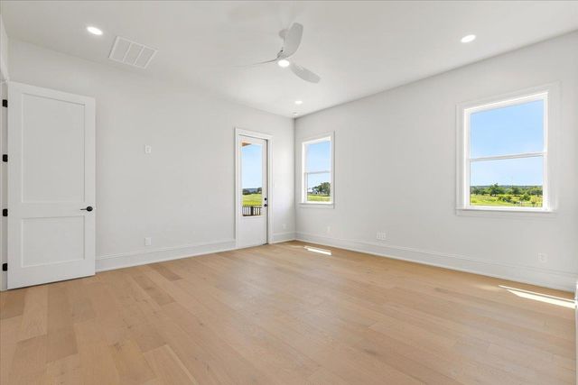 224 Sandia LOOP, Kingsland, TX 78639