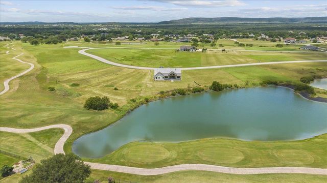 224 Sandia LOOP, Kingsland, TX 78639
