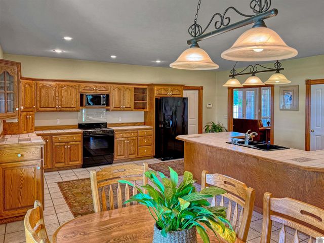 730 Rob Mason Road, Murray, KY 42071