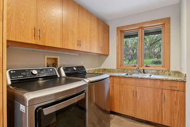 5880 Boulder Bridge Lane, Excelsior, MN 55331