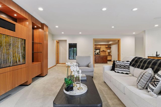 5880 Boulder Bridge Lane, Excelsior, MN 55331