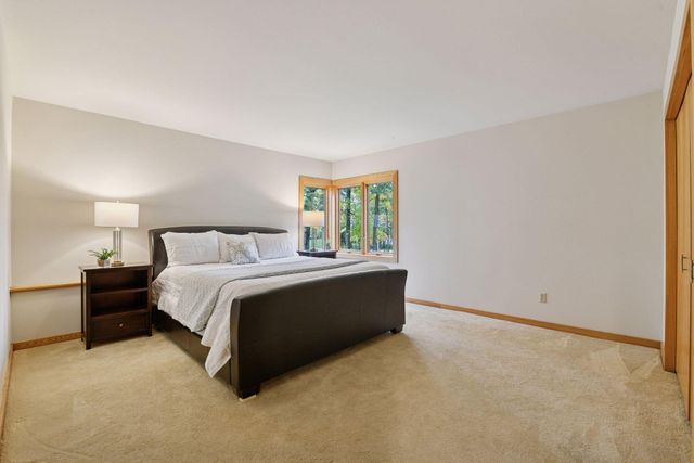 5880 Boulder Bridge Lane, Excelsior, MN 55331