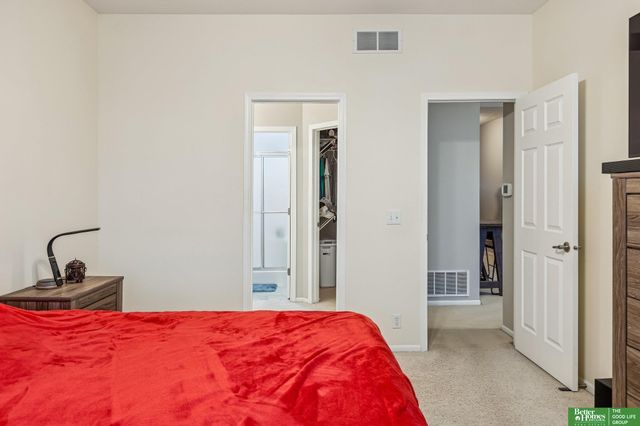 5111 N 155th Street, Omaha, NE 68116