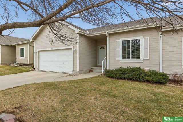 5111 N 155th Street, Omaha, NE 68116