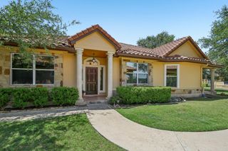 2004 American DR 2, Lago Vista, TX 78645