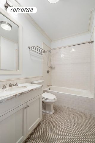 435 E 87TH Street, New York City, NY 10128