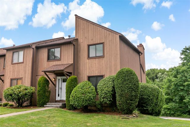 95 Wild Birch Farms, Cortlandt Manor, NY 10567