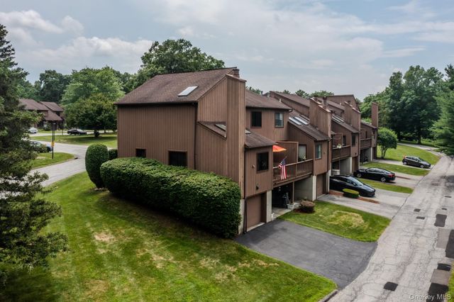 95 Wild Birch Farms, Cortlandt Manor, NY 10567