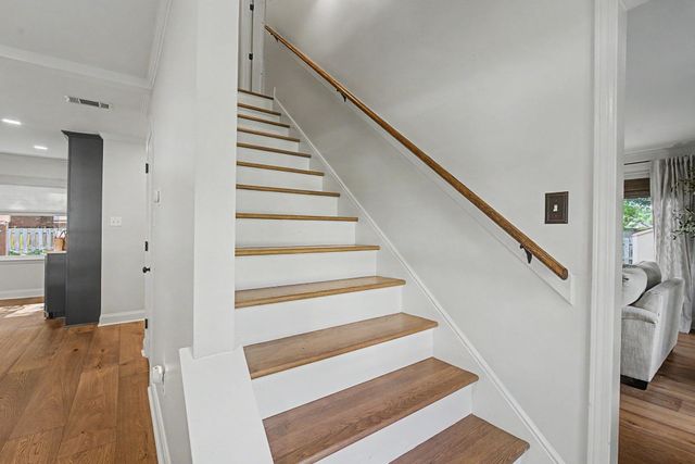 8790 KNOB OAK CV, Germantown, TN 38139
