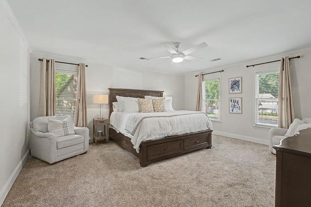 8790 KNOB OAK CV, Germantown, TN 38139