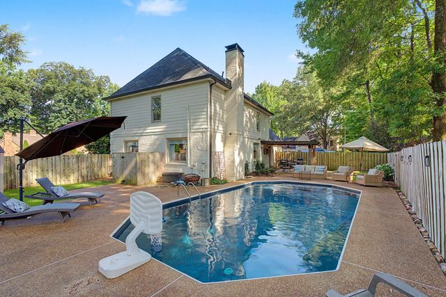 8790 KNOB OAK CV, Germantown, TN 38139