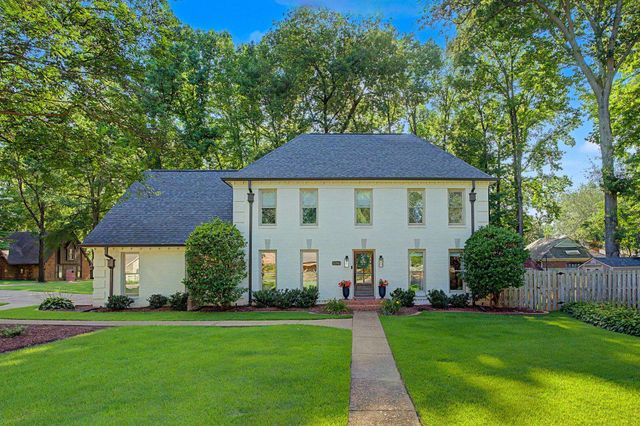 8790 KNOB OAK CV, Germantown, TN 38139