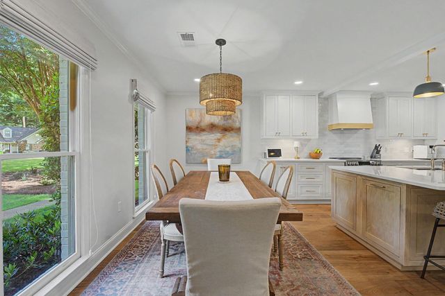 8790 KNOB OAK CV, Germantown, TN 38139