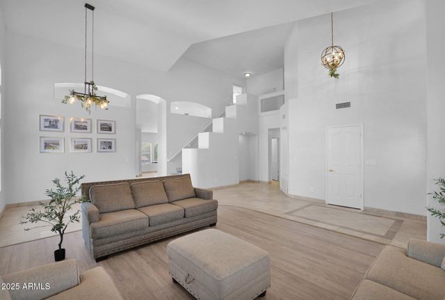 12407 N 54TH Avenue, Glendale, AZ 85304