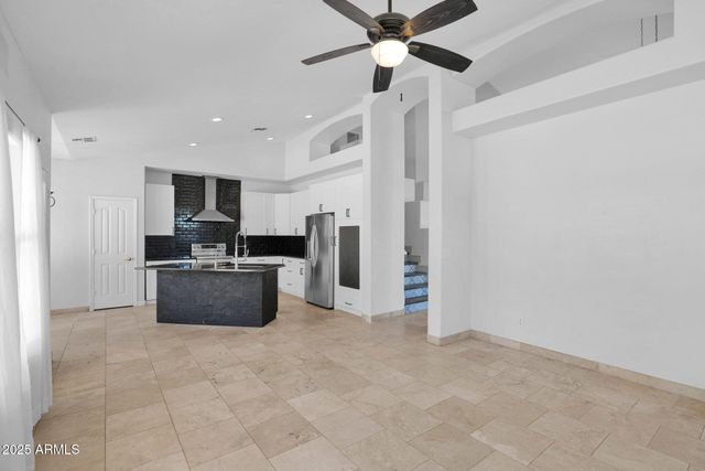 12407 N 54TH Avenue, Glendale, AZ 85304